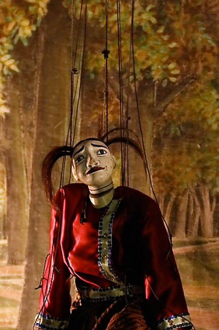 Pagan-diner marionnettes-029